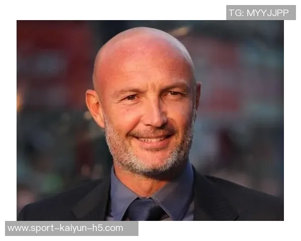 勒伯夫称罗塞尼尔具备激发球员潜力和调动积极性的独特能力 勒伯夫称罗塞尼尔具备激发球员潜力和调动积极性的独特能力