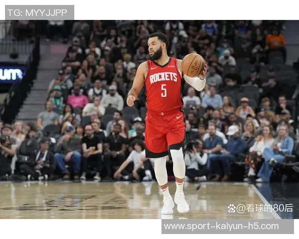 格雷森阿伦外线火力全开12投6中砍下17分4篮板5助攻表现抢眼 格雷森阿伦外线火力全开12投6中砍下17分4篮板5助攻表现抢眼